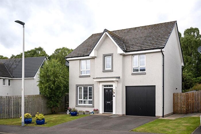 4 Bedroom Property For Sale In Inverlochy Crescent, Inverness, IV2