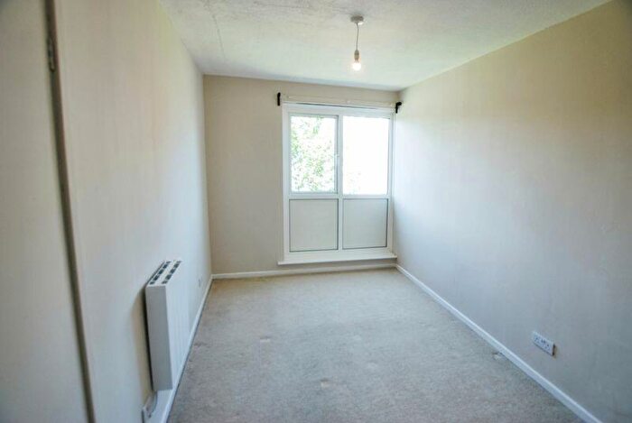 2 Bedroom Apartment To Rent In Lowick Court, South Gosforth, NE3