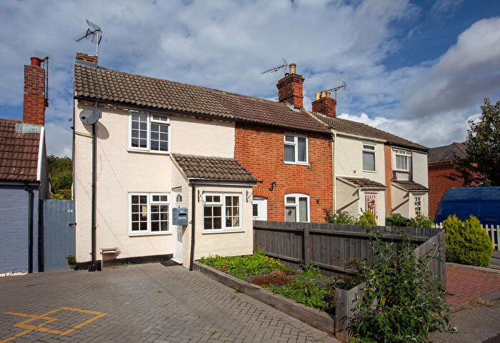 2 Bedroom End Of Terrace House To Rent In Maidstone Road, Felixstowe, IP11