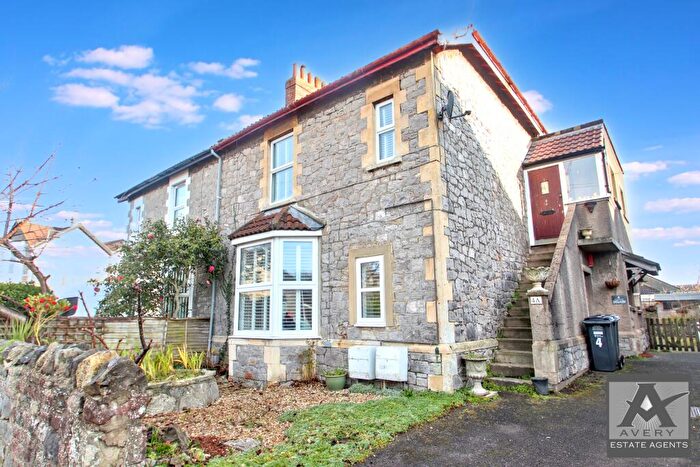 2 Bedroom Flat To Rent In Holland Street, BS23