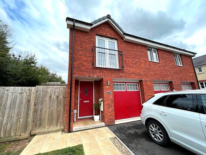 2 Bedroom House To Rent In Sybil Mead, Exeter, EX1