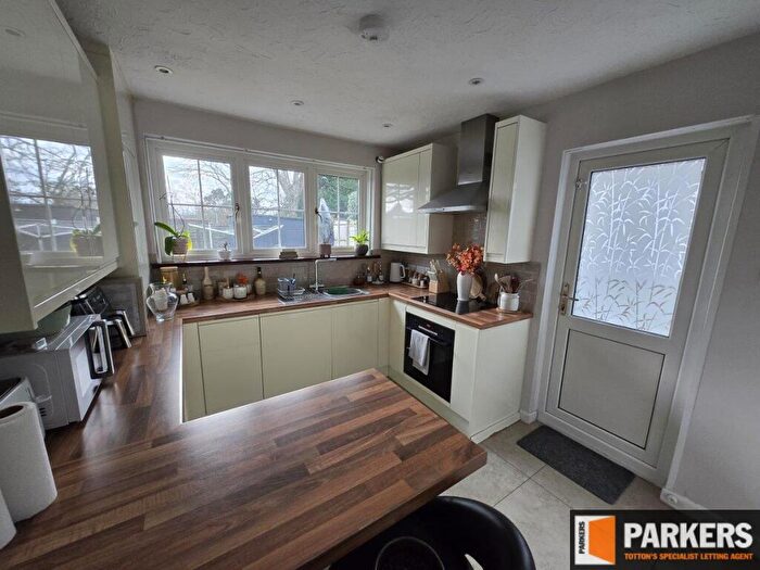 2 Bedroom Detached House To Rent In Hammonds Green, Totton, SO40