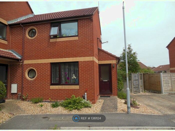 1 Bedroom End Of Terrace House To Rent In Sixpenny Close, Poole, BH12