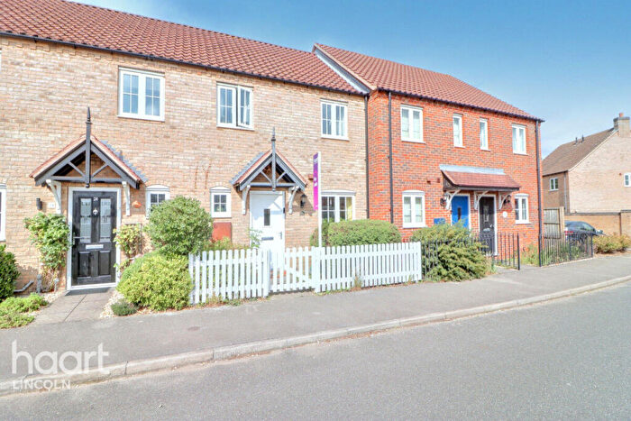 3 Bedroom Terraced House For Sale In Thomas Kitching Way, Bardney, LN3