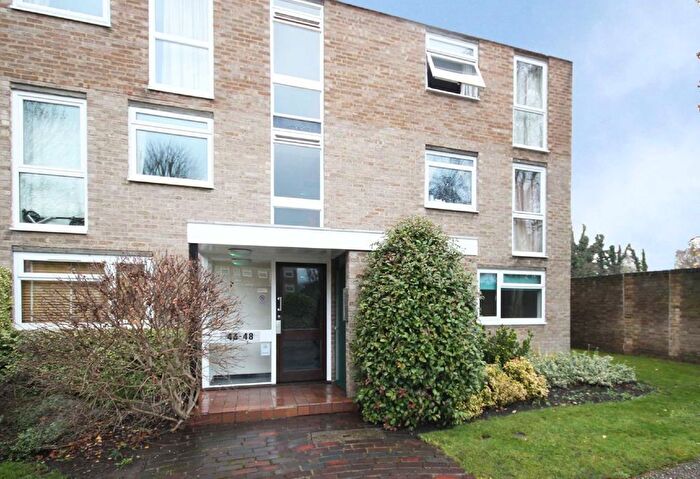 1 Bedroom Flat To Rent In Harrowdene Gardens, Teddington, TW11