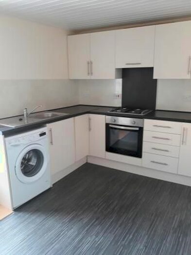 2 Bedroom Flat To Rent In Watergate, Perth, PH1