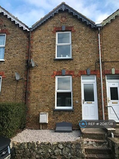2 Bedroom Terraced House To Rent In The Street, Faversham, ME13