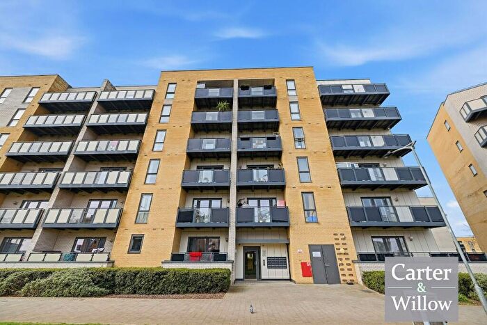 3 Bedroom Flat For Sale In Breacher House, Handley Page Road, Barking, IG11