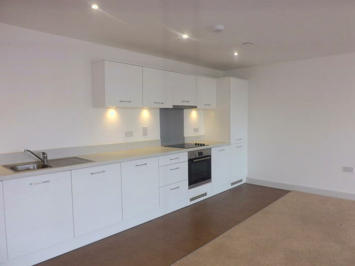 2 Bedroom Apartment To Rent In Old Railway Quater, SN2