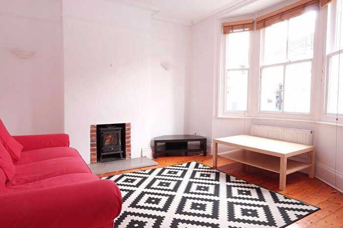3 Bedroom Terraced House To Rent In D'aubigny Road, Brighton, BN2