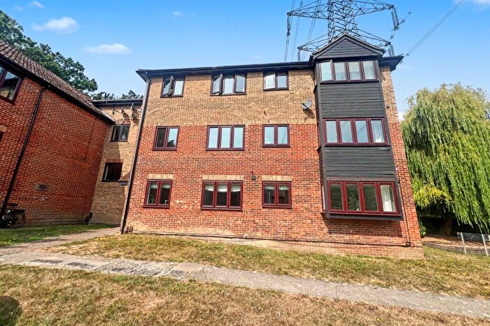 2 Bedroom Flat For Sale In Chandlers Ford, SO53