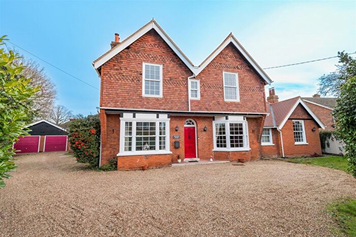5 Bedroom Detached House For Sale In Denmark House, The Street, Holbrook, IP9