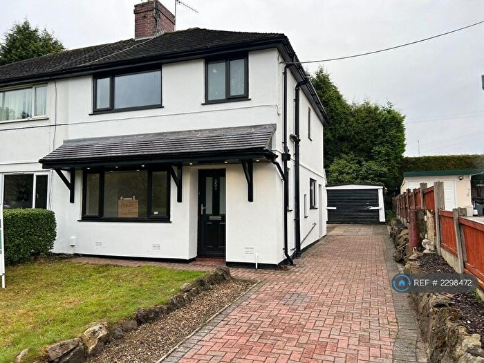 3 Bedroom Semi-Detached House To Rent In Ford Green Road, Stoke-On-Trent, ST6