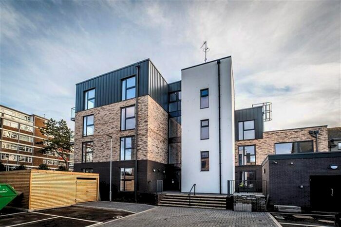 2 Bedroom Apartment To Rent In Riverside, Wilford Lane, NG2