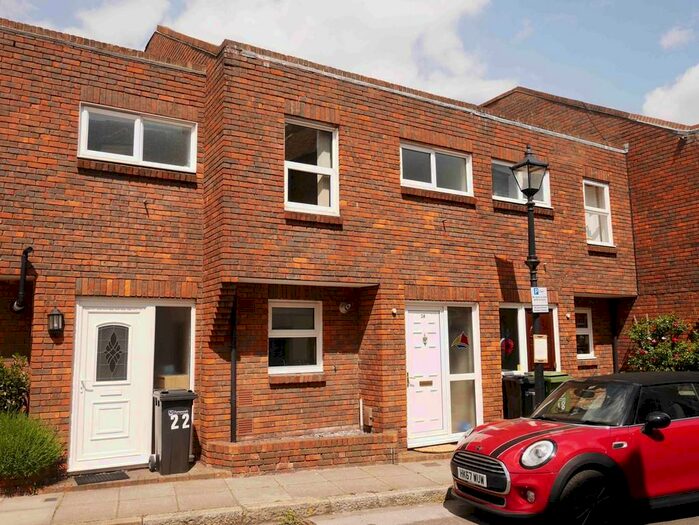 3 Bedroom Terraced House To Rent In Old Portsmouth, Hampshire, PO1