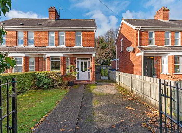 3 Bedroom Semi-Detached House For Sale In Shore Road, Belfast, BT15