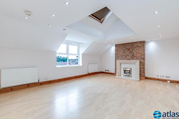 4 Bedroom Duplex For Sale In Queens Drive, Wavertree, L15