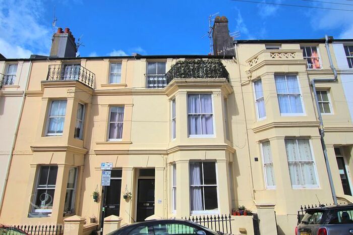 1 Bedroom Flat To Rent In College Road, Brighton, BN2