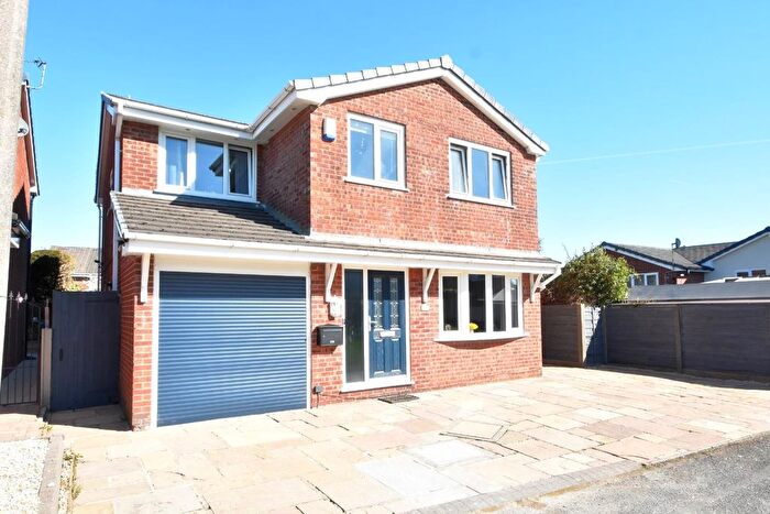 4 Bedroom Detached House For Sale In Hackford Close, Bury, BL8