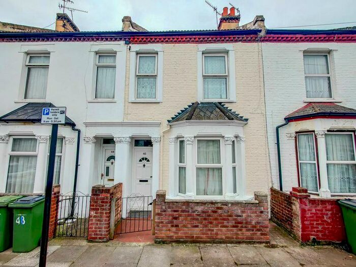 3 Bedroom Terraced House To Rent In Reidhaven Road, Plumstead, London, SE18
