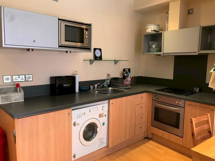 1 Bedroom Apartment To Rent In Edmund Street, Birmingham, B3