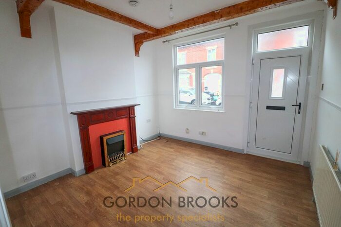 2 Bedroom Terraced House To Rent In Banners Street, Halesowen, B63