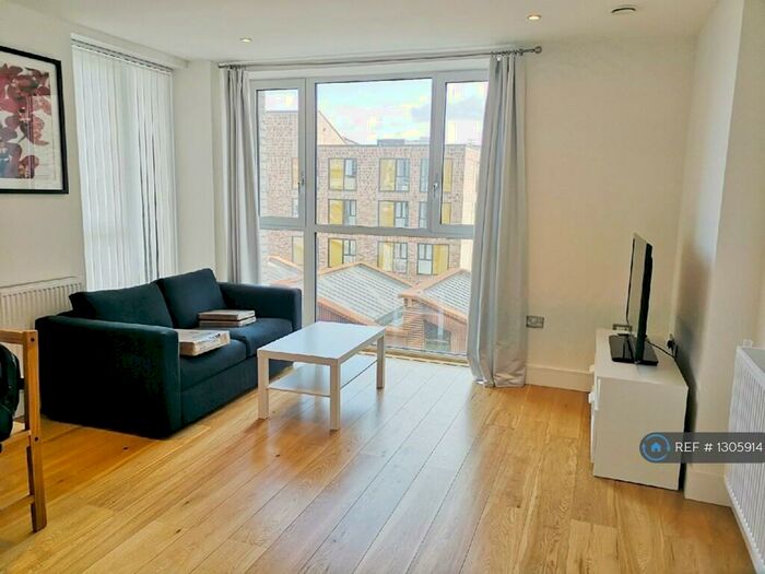 1 Bedroom Flat To Rent In Caxton Street North, London, E16