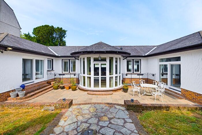 5 Bedroom Detached House For Sale In Mutley Road, Mannamead, PL3