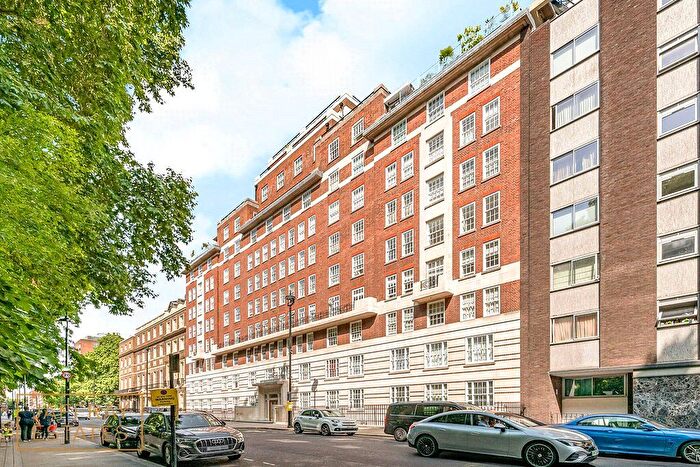 1 Bedroom Flat For Sale In Portman Square, Marylebone, London, W1H