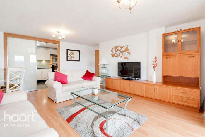 2 Bedroom Apartment For Sale In Kentmere Drive, Lakeside, Doncaster, DN4