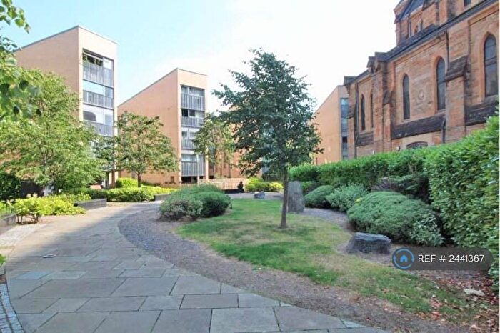 2 Bedroom Flat To Rent In St. Francis Rigg, Glasgow, G5