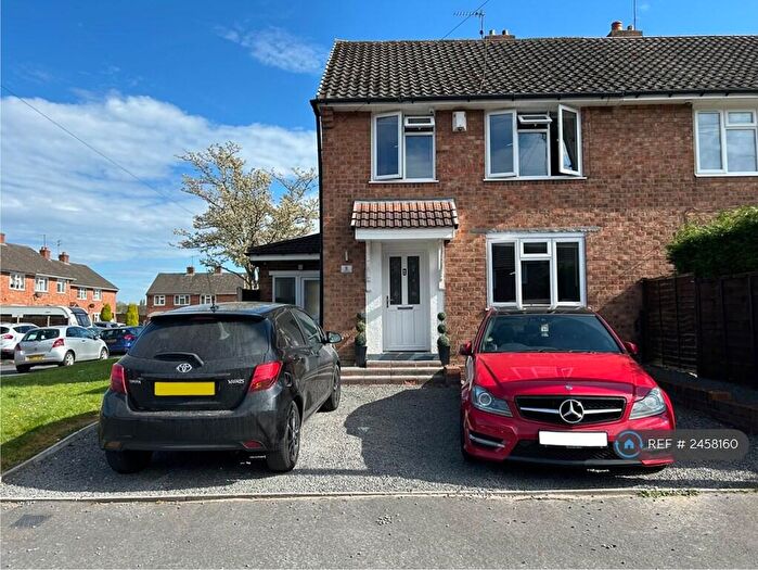 3 Bedroom Semi-Detached House To Rent In Charles Road, Brierley Hill, DY5