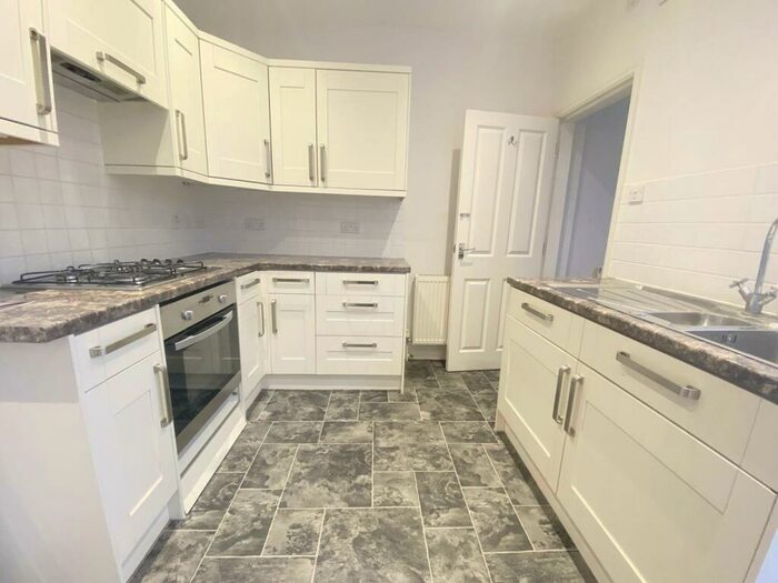 3 Bedroom Cottage To Rent In Dekker Road, Dulwich, London, SE21