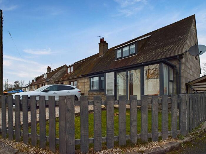 3 Bedroom Semi-Detached House For Sale In Forbes Place, Aberdeen, AB21