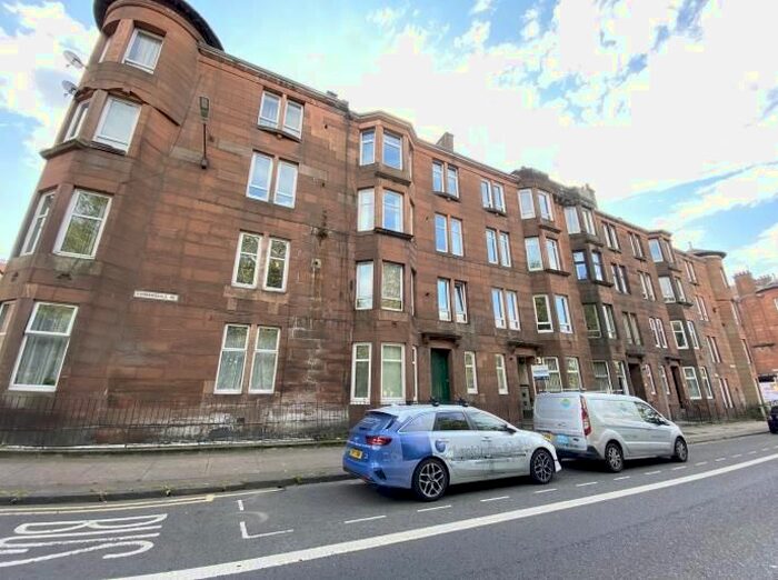 2 Bedroom Flat To Rent In Cumbernauld Road, Dennistoun, Glasgow, G31