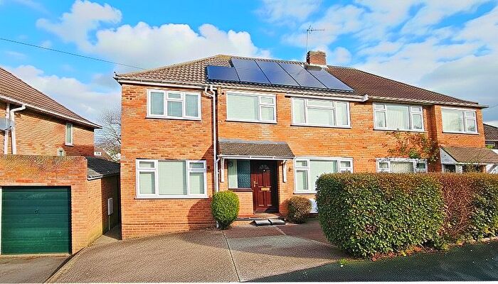 4 Bedroom Semi Detached House For Sale In Quarry Road, Hereford, HR1