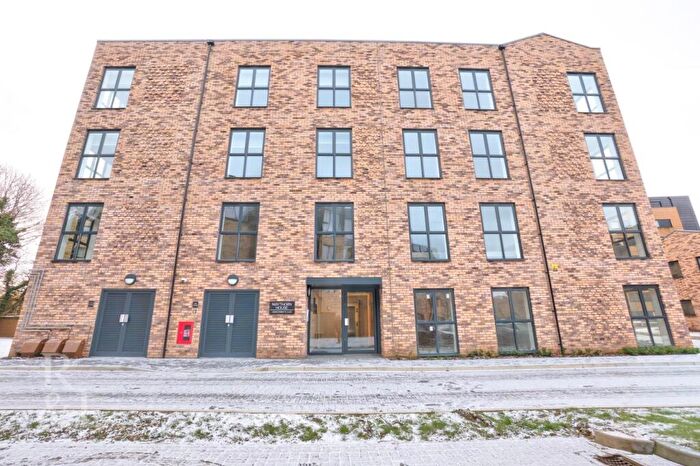 2 Bedroom Apartment To Rent In Bridgewater Close, Nottingham, NG2