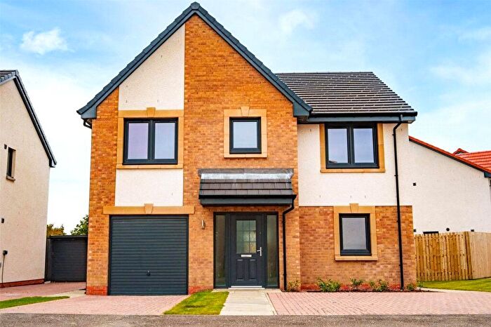 4 Bedroom Detached House For Sale In Castle Gate, Airth, FK2