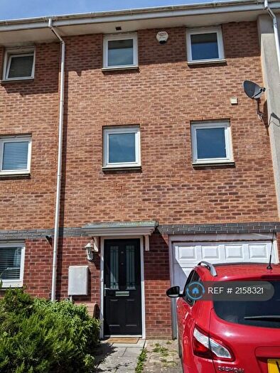 3 Bedroom Terraced House To Rent In Pentre Doc Y Gogledd, Llanelli, SA15