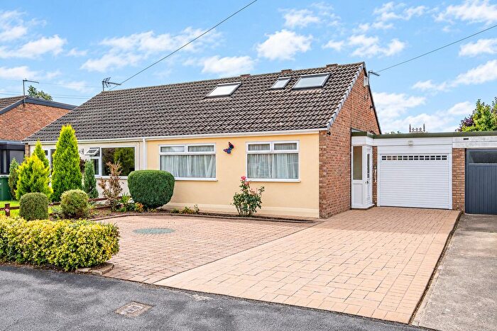4 Bedroom Bungalow For Sale In The Limes, Stockton On The Forest, York, YO32