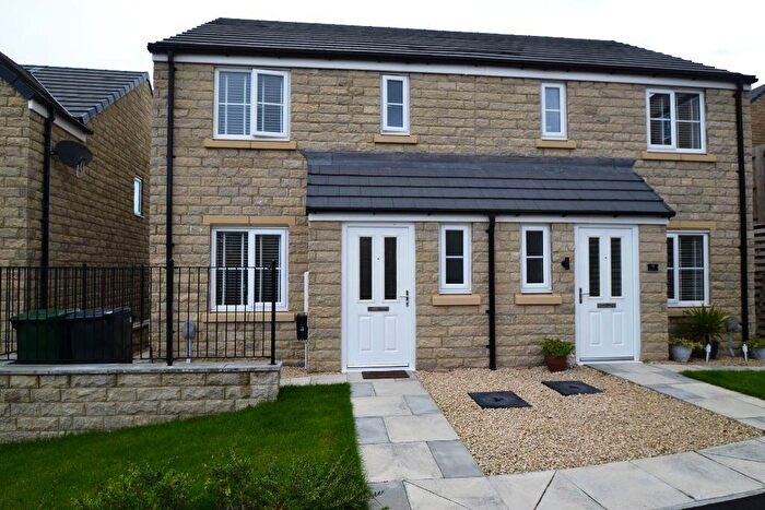 3 Bedroom Semi-Detached House For Sale In Perch Rise, , Thackley, BD10