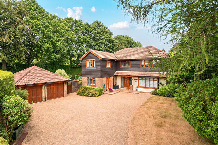 4 Bedroom Detached House For Sale In Hillgarth, Hindhead, GU26