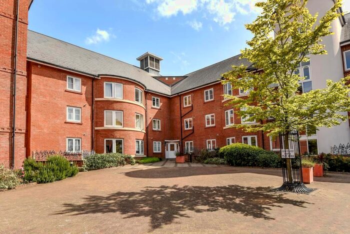 2 Bedroom Flat To Rent In Abingdon, Oxfordshire, OX14
