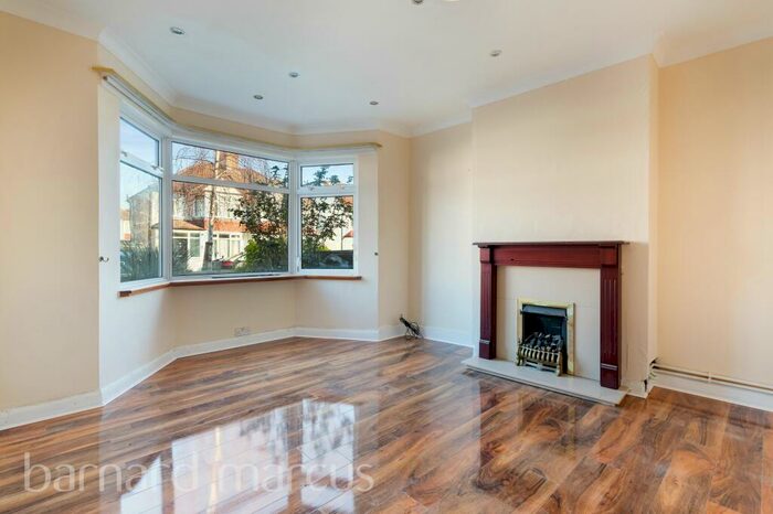 3 Bedroom Semi-Detached House To Rent In Northway Road, Croydon, CR0