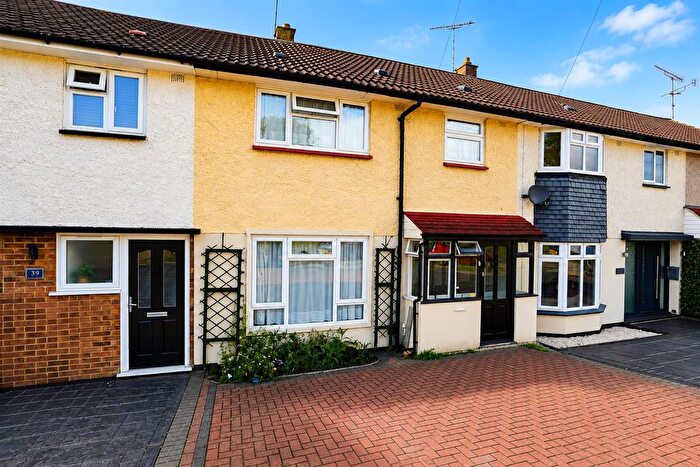 3 Bedroom Terraced House To Rent In Cheddar Avenue, Westcliff On Sea, SS0
