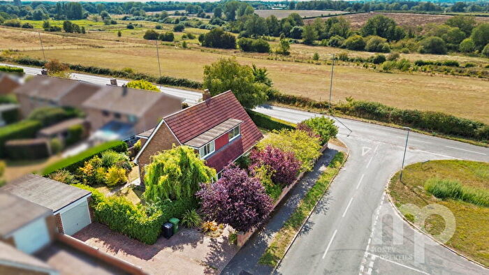4 Bedroom Chalet For Sale In Chapel Lane, Wymondham, NR18