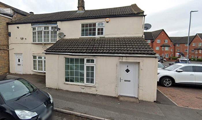 2 Bedroom Apartment To Rent In Town Street, Stanningley, Pudsey, LS28