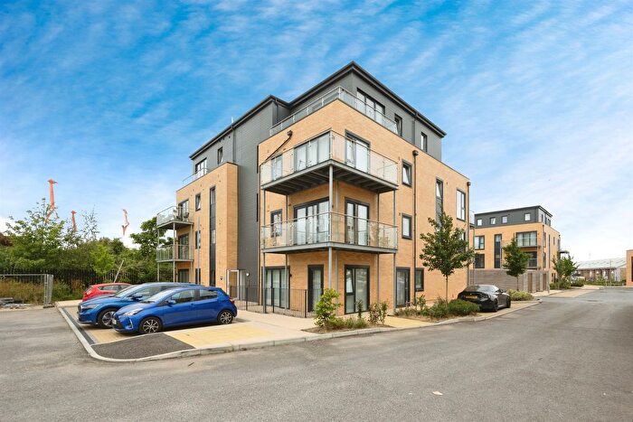 1 Bedroom Flat For Sale In Newtown Apartments, Newtown Road, Ashford, TN24