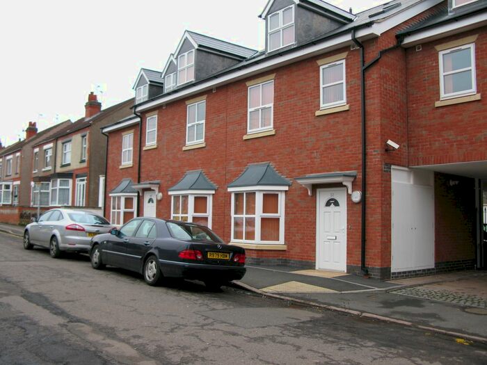 2 Bedroom Flat To Rent In David Road, Stoke, CV1
