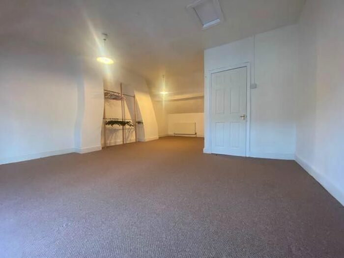 1 Bedroom Flat To Rent In Bethcar Street, Ebbw Vale NP23